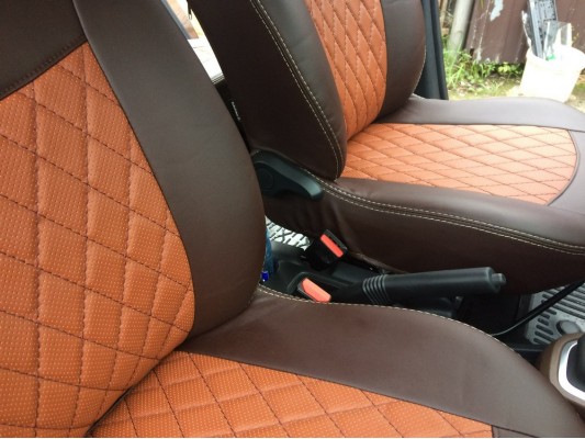 Авточехлы на Lada Xray