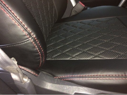 Авточехлы на Renault Megan 2 SD Авточехлы на Renault Megan 2 SD