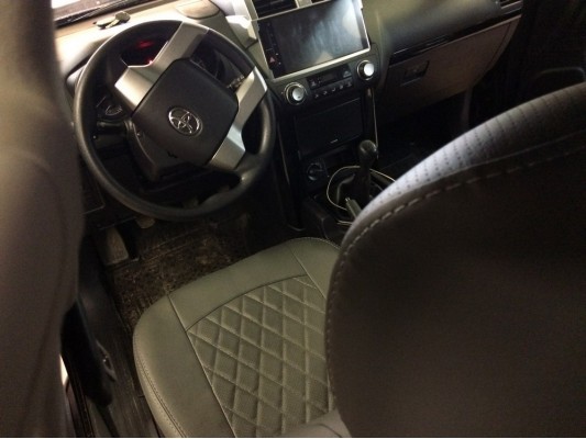 Авточехлы на Toyota Land Cruiser Prado 150