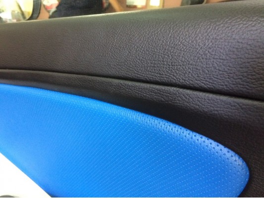 Перетяжка дверных карт